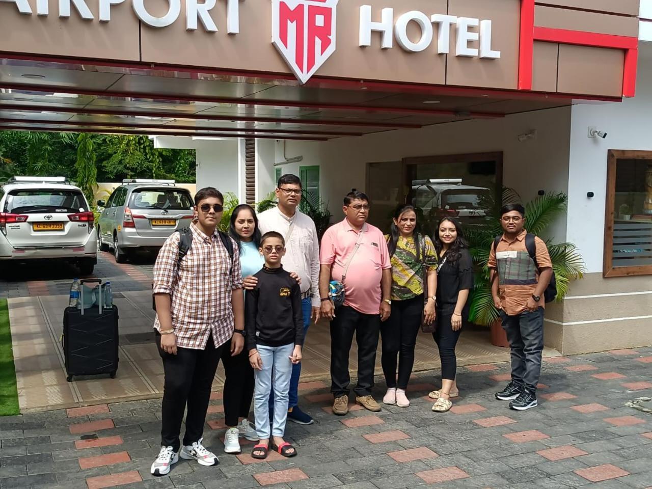 Marina Suites Airport Hotel Kochi 외부 사진