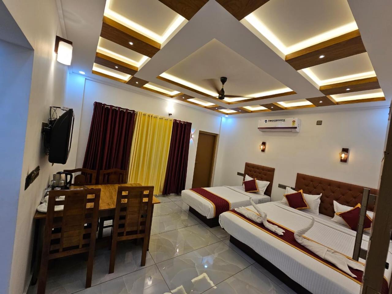 Marina Suites Airport Hotel Kochi 외부 사진